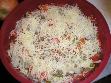 Rezept: Maultaschen-Reste-Auflauf oder: Bild Nr. 2 Maultaschen-Reste-Auflauf oder: - Rezept - Bild Nr. 2