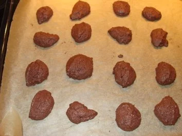 Rezept: Schokohäufchen Bild Nr. 5 Schokohäufchen - Rezept - Bild Nr. 5