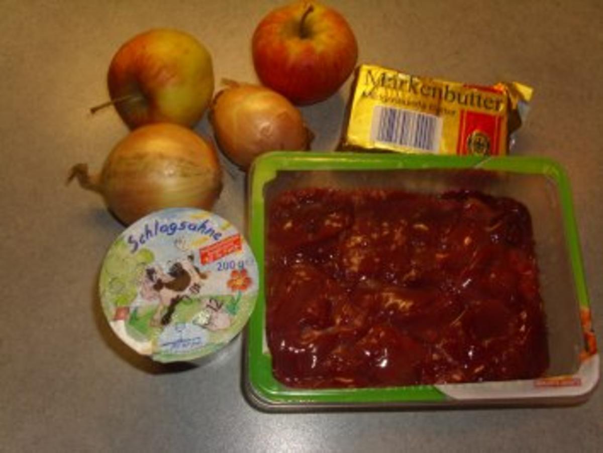 Geflügel: Hähnchenleber-Ragout mit Sahne und Apfelringe - Rezept - Bild Nr. 2