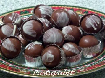 Rezept: Nougat-Chili-Pralinen Bild Nr. 5 Nougat-Chili-Pralinen - Rezept - Bild Nr. 5