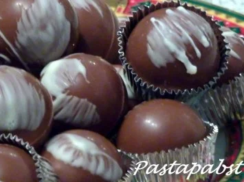 Rezept: Nougat-Chili-Pralinen Nougat-Chili-Pralinen - Rezept