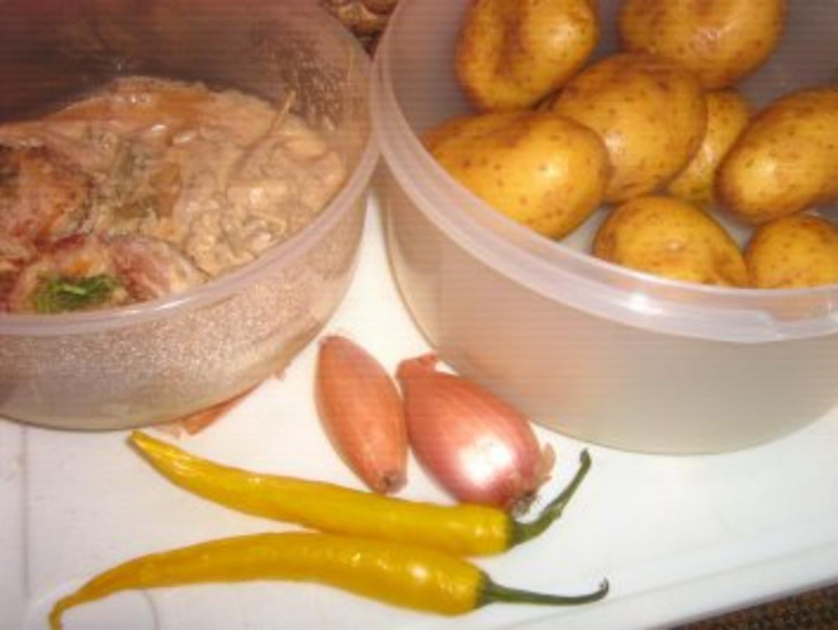 Bratkartoffeln mit Wienerle und Rest Gemüse - Rezept - Bild Nr. 2