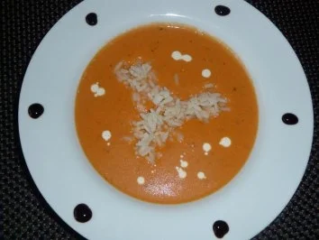 Rezept: Tomatensuppe a la Nadine Tomatensuppe a la Nadine - Rezept