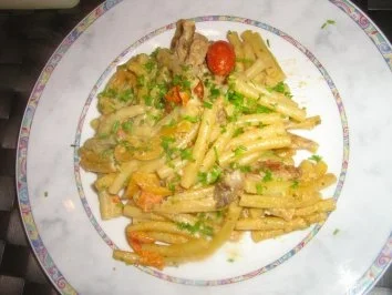 Rezept: Maccaronipfanne mit Tomätchen und Paprika Bild Nr. 8 Maccaronipfanne mit Tomätchen und Paprika - Rezept - Bild Nr. 8