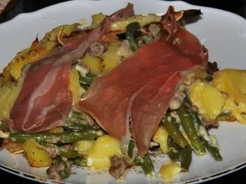 Deftiger Bohnen-Rinderhack-Auflauf mit Kartoffeln - Rezept - Bild Nr. 3