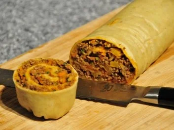 Hackfleischstrudel a la tonka mit Tomatensauce - Rezept - Bild Nr. 6