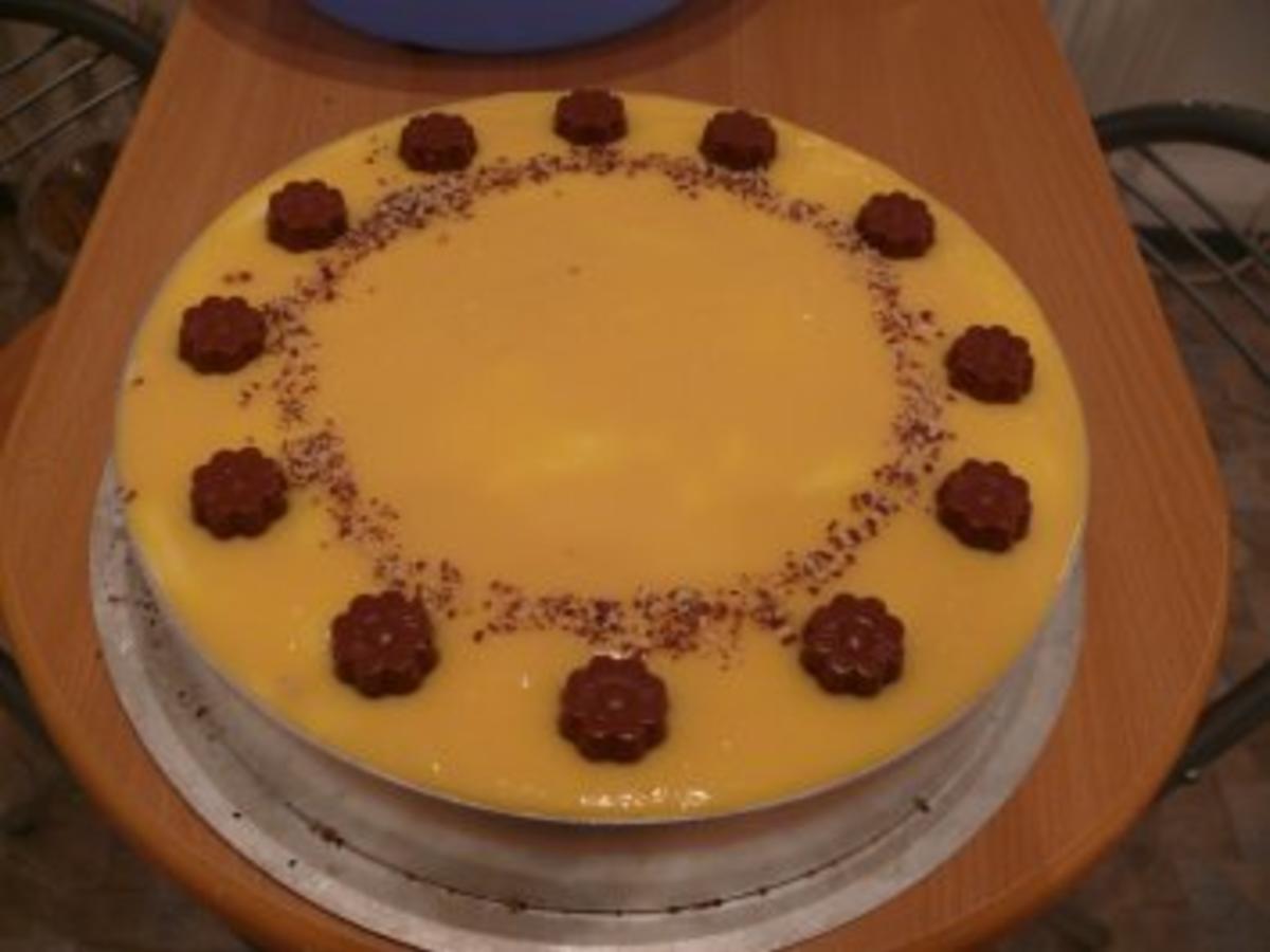 Eierlikörtorte mit Haselnußboden - von sisimax100