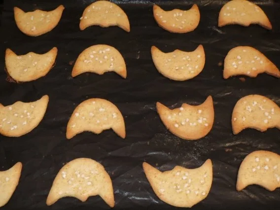 Rezept: Backen: Ausgestochenes ... ala Oma Bild Nr. 2 Backen: Ausgestochenes ... ala Oma - Rezept - Bild Nr. 2