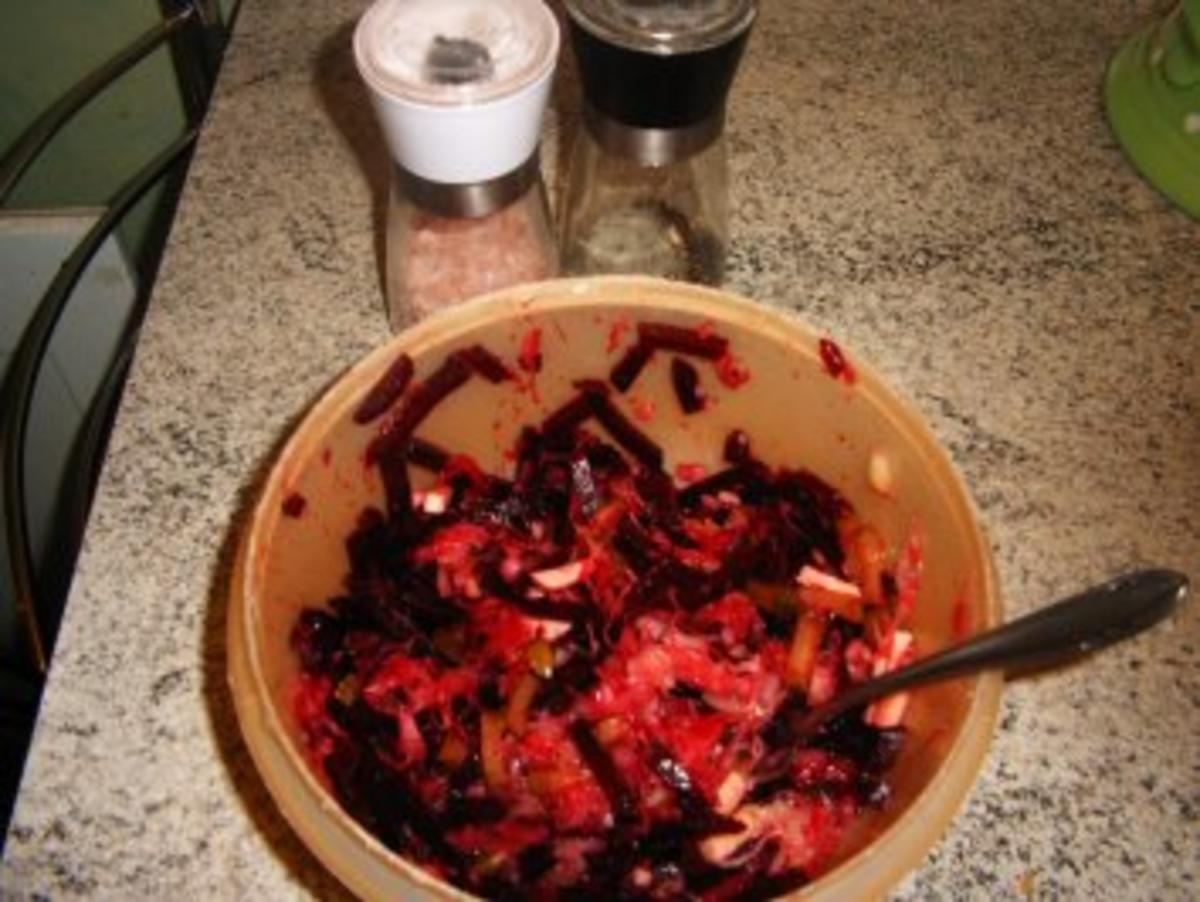Rote Bete-Sauerkrautsalat - Rezept - Bild Nr. 3