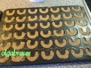 Rezept: Nuss-Nougat-Kipferln Bild Nr. 4 Nuss-Nougat-Kipferln - Rezept - Bild Nr. 4