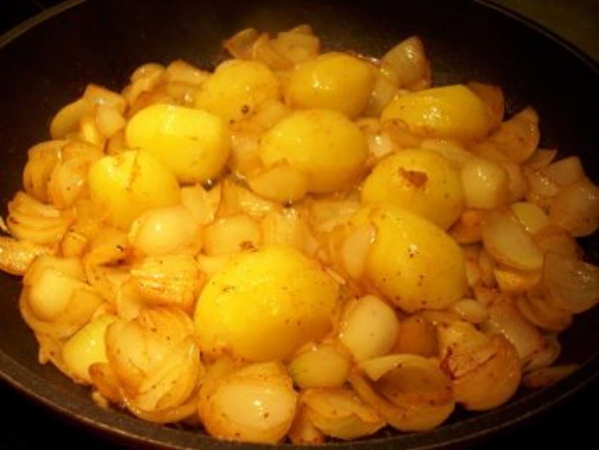 Teufelchens Kasslersteak mit Zwiebel-Kartoffeln - Rezept - Bild Nr. 5