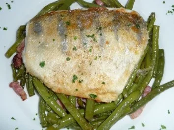 Zander auf Speckbohnen - Rezept