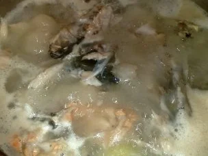 Lachssüppchen mit Chilli - Rezept - Bild Nr. 7