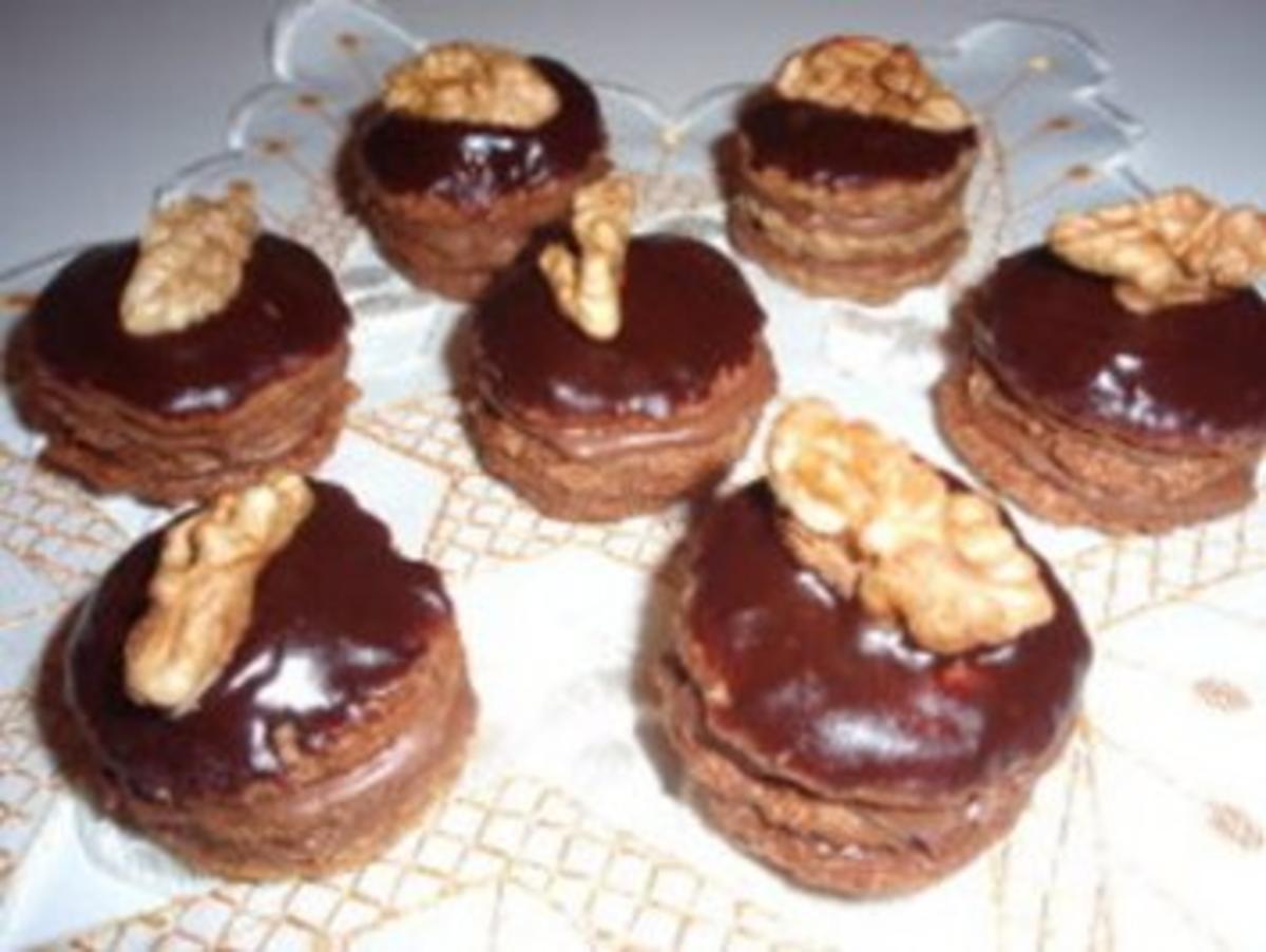Bilder für Kekse: Walnuss - Törtchen - Rezept