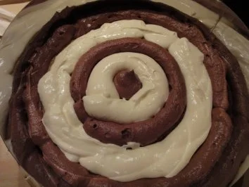 Rezept: Eierlikör-Nougat-Torte Bild Nr. 8 Eierlikör-Nougat-Torte - Rezept - Bild Nr. 8