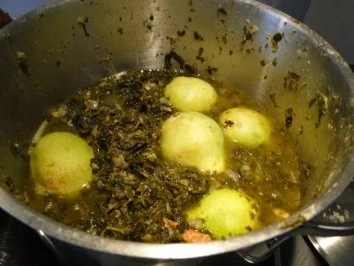 Rezept: Grünkohl mit Birnen und karamellisierten Drillingen Bild Nr. 9 Grünkohl mit Birnen und karamellisierten Drillingen - Rezept - Bild Nr. 9