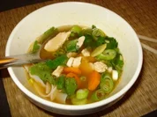 Asiatische Hühner-Nudelsuppe - Rezept