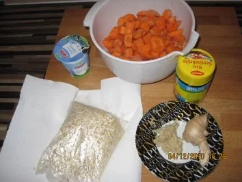 Rezept: Möhrensuppe mit Ingwer und Ebly Bild Nr. 2 Möhrensuppe mit Ingwer und Ebly - Rezept - Bild Nr. 2