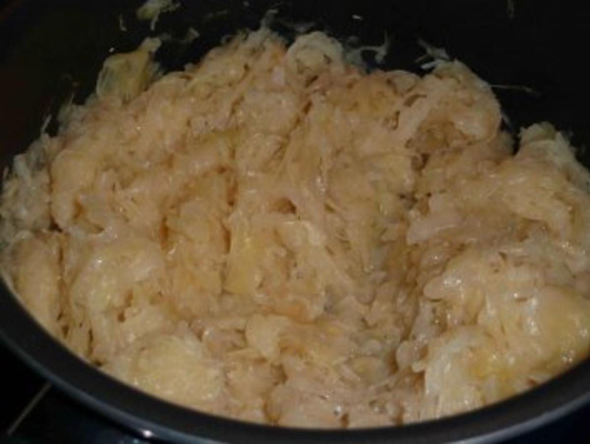 Blutwurst mit Sauerkraut und Kartoffelbrei - Rezept - Bild Nr. 4