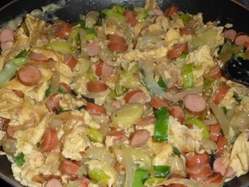 Rezept: Lauchpfanne mit Ei Lauchpfanne mit Ei - Rezept