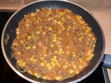 Rezept: Hackfleisch-Tortellini-Pfanne Bild Nr. 2 Hackfleisch-Tortellini-Pfanne - Rezept - Bild Nr. 2