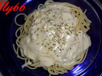 Nudelgerichte:Spaghetti mit Gorgonzola-Soße - Rezept