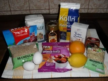 Rezept: Weihnachtsgebäck: Fruchtige Plätzchen ca. 40 - 50 Stück Weihnachtsgebäck: Fruchtige Plätzchen ca. 40 - 50 Stück - Rezept