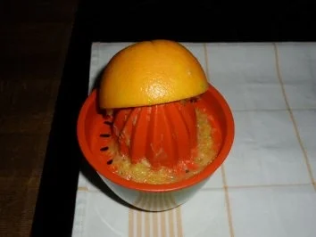 Rezept: Weihnachtsgebäck: Fruchtige Plätzchen ca. 40 - 50 Stück Bild Nr. 2 Weihnachtsgebäck: Fruchtige Plätzchen ca. 40 - 50 Stück - Rezept - Bild Nr. 2