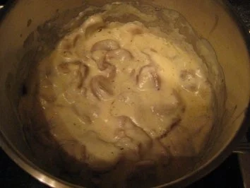 ÜBERBACKENE CAMEMBERT-PREISELBEER-SCHNITZEL - Rezept - Bild Nr. 4