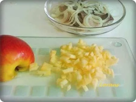 Rezept: Matjessalat mit Pellkartoffeln Bild Nr. 7 Matjessalat mit Pellkartoffeln - Rezept - Bild Nr. 7