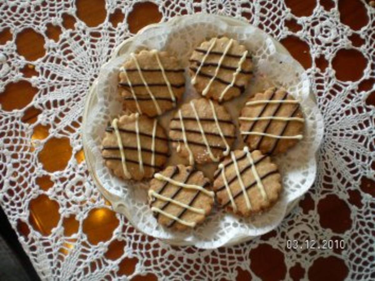 Linzer Plätzchen - Rezept mit Bild - kochbar.de