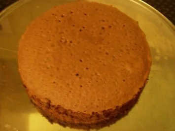 Backen: Mini-Kirsch-Torte mit Cappuccino-Boden - Rezept - Bild Nr. 5