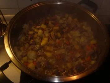 Fleischgerichte: Gulasch Russische Art - Rezept - Bild Nr. 4