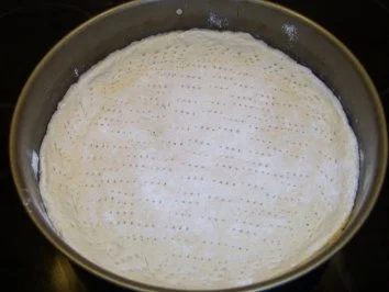 Rezept: Hackfleisch-Pizza Mediteran Bild Nr. 4 Hackfleisch-Pizza Mediteran - Rezept - Bild Nr. 4