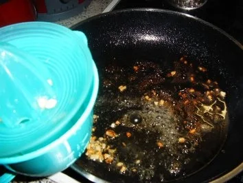 Rezept: Zuckerschoten-Möhren Bild Nr. 3 Zuckerschoten-Möhren - Rezept - Bild Nr. 3