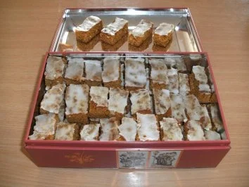 Rezept: Backen: Honigschnitten Backen: Honigschnitten - Rezept