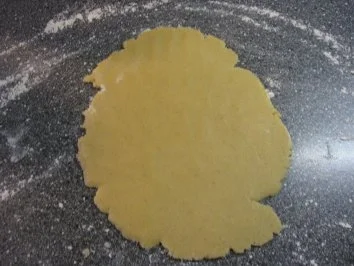 Weihnachtsplätzchen -klassische Ausstechplätzchen- - Rezept - Bild Nr. 11