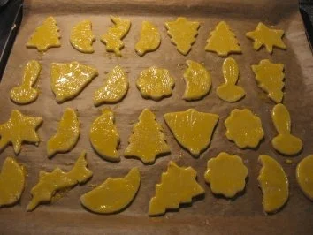 Weihnachtsplätzchen -klassische Ausstechplätzchen- - Rezept - Bild Nr. 16