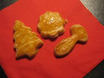 Weihnachtsplätzchen -klassische Ausstechplätzchen- - Rezept