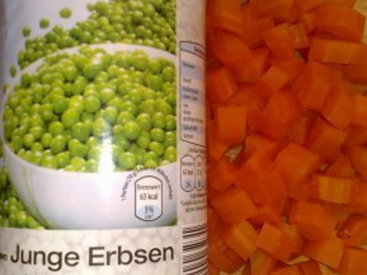 Karpfen mit Ei und Gemüse in Aspik - einfach - 49 kcal/100g