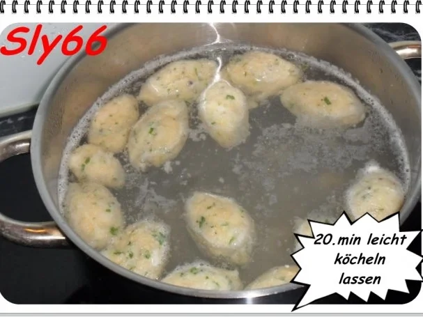 Rezept: Suppen:Grießnockerl-Suppe Bild Nr. 7 Suppen:Grießnockerl-Suppe - Rezept - Bild Nr. 7