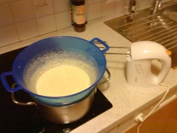 Rezept: Bananentiramisu mit Mascarponecreme auf Schokoladenspiegel Bild Nr. 3 Bananentiramisu mit Mascarponecreme auf Schokoladenspiegel - Rezept - Bild Nr. 3