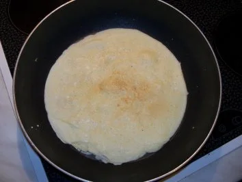 Rezept: Palatschinken Bild Nr. 4 Palatschinken - Rezept - Bild Nr. 4