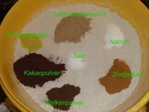 Rezept: Kekse: LEBKUCHENGEBÄCK Bild Nr. 3 Kekse: LEBKUCHENGEBÄCK - Rezept - Bild Nr. 3