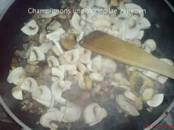 Pilzpfanne mit Nudeln - Rezept - Bild Nr. 4