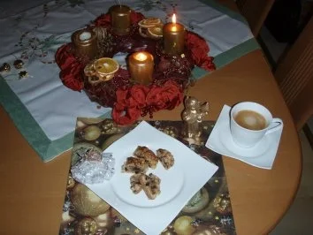 Weihnachtsbäckerei von meiner Oma: Hausfreunde!!! - Rezept