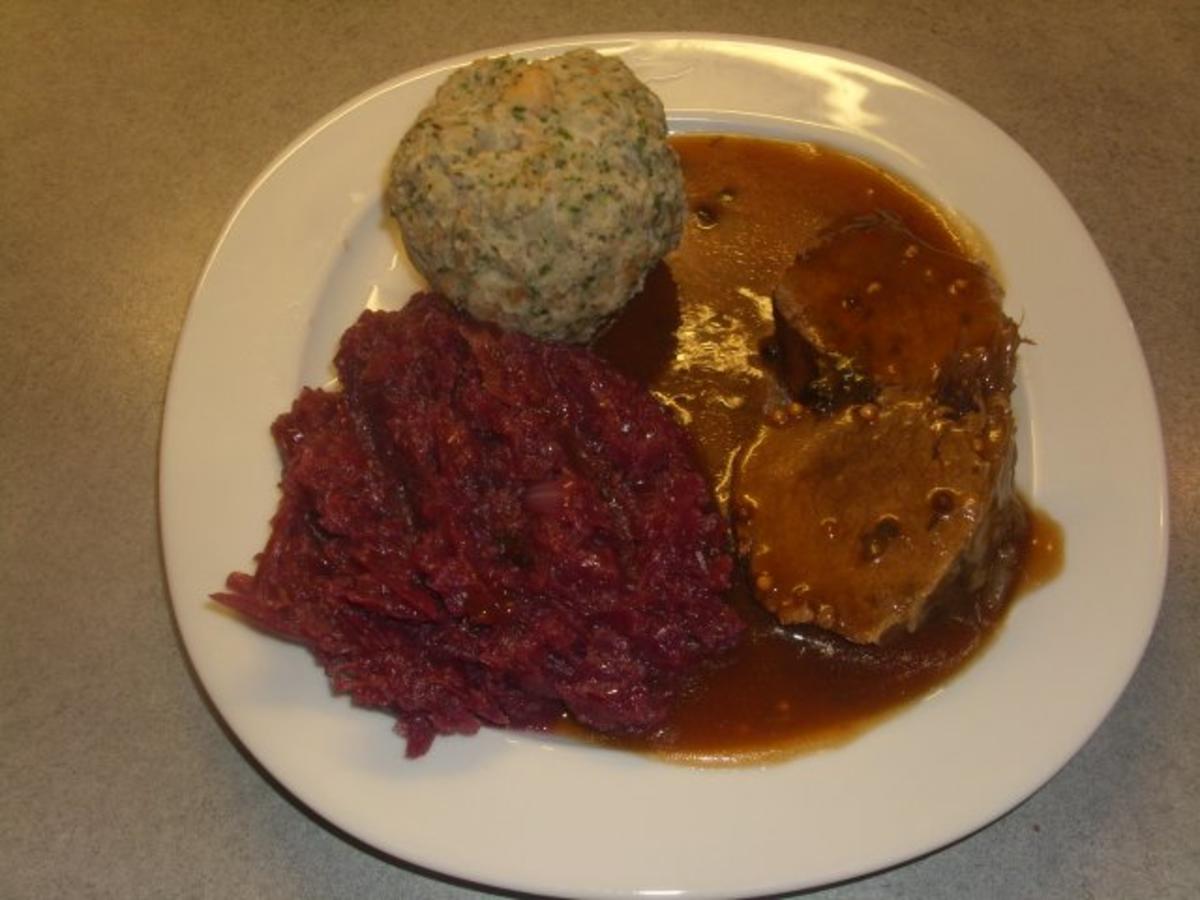 Fleischgerichte: Sauerbraten - Rezept