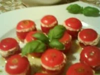 Gefüllte Cocktailtomaten mit Ricottacremefüllung - Rezept - Bild Nr. 2