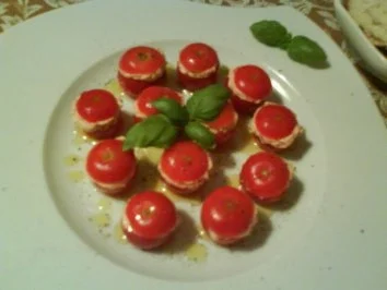 Gefüllte Cocktailtomaten mit Ricottacremefüllung - Rezept - Bild Nr. 8