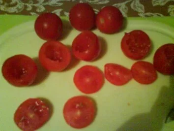 Gefüllte Cocktailtomaten mit Ricottacremefüllung - Rezept - Bild Nr. 17